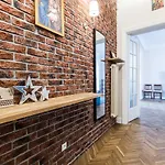Native Batorego 7- Bardzo Ciche I Spokojne Miejsce