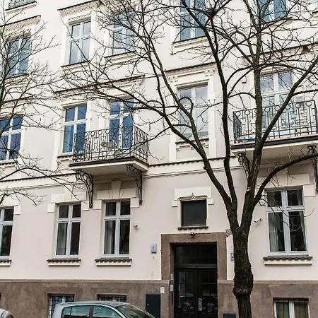 Native Batorego 7- Bardzo Ciche I Spokojne Miejsce *